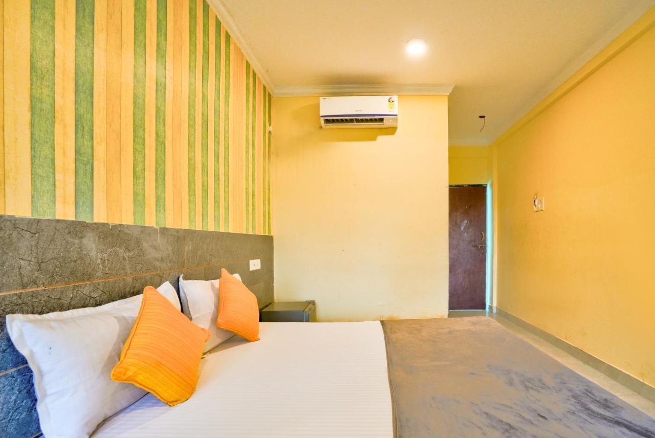 Swastic Hotel At Calangute Goa Exterior photo